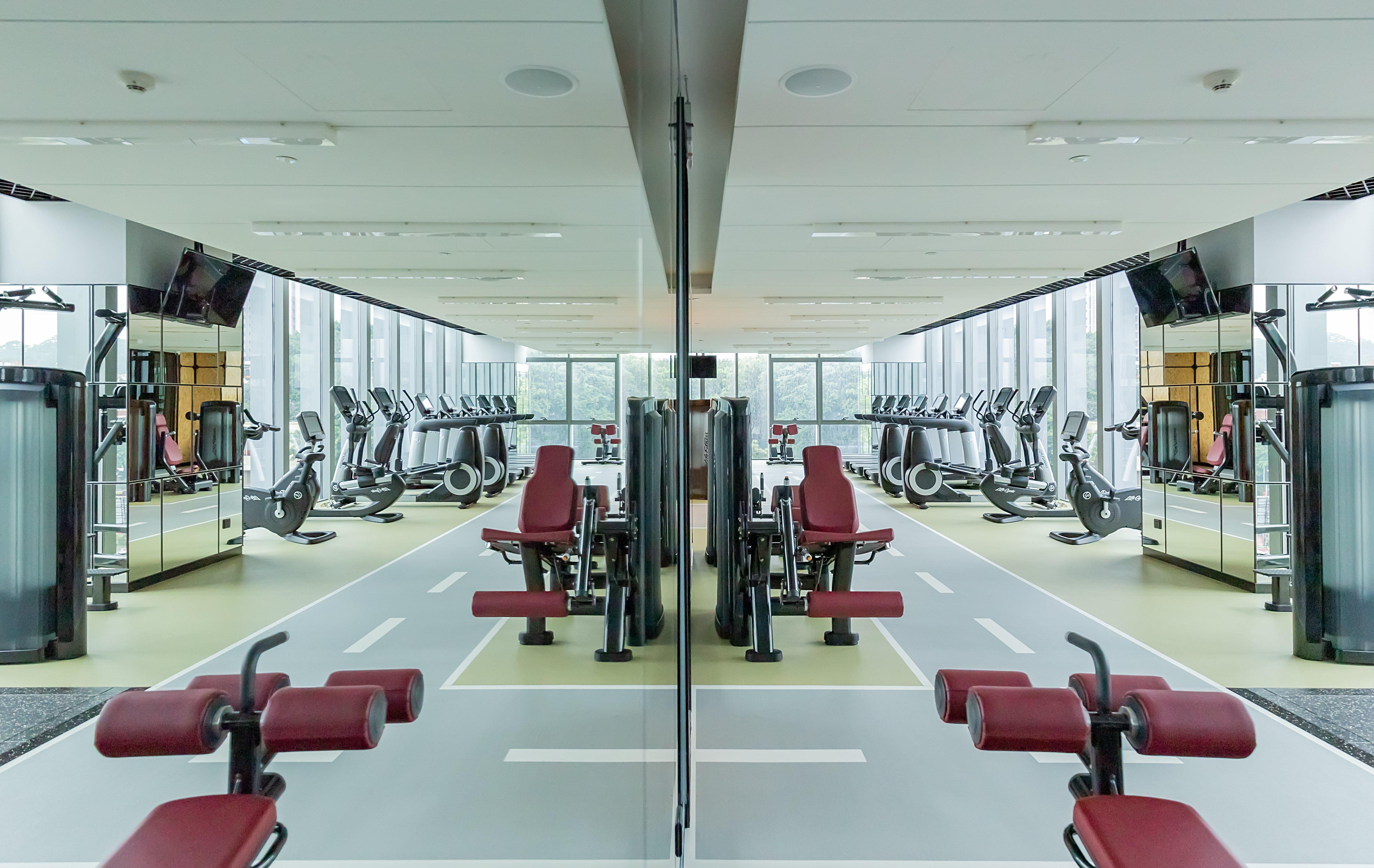 Holiday Inn Guangzhou South Lake Hotel - Ideal For Business & Leisure Eksteriør billede